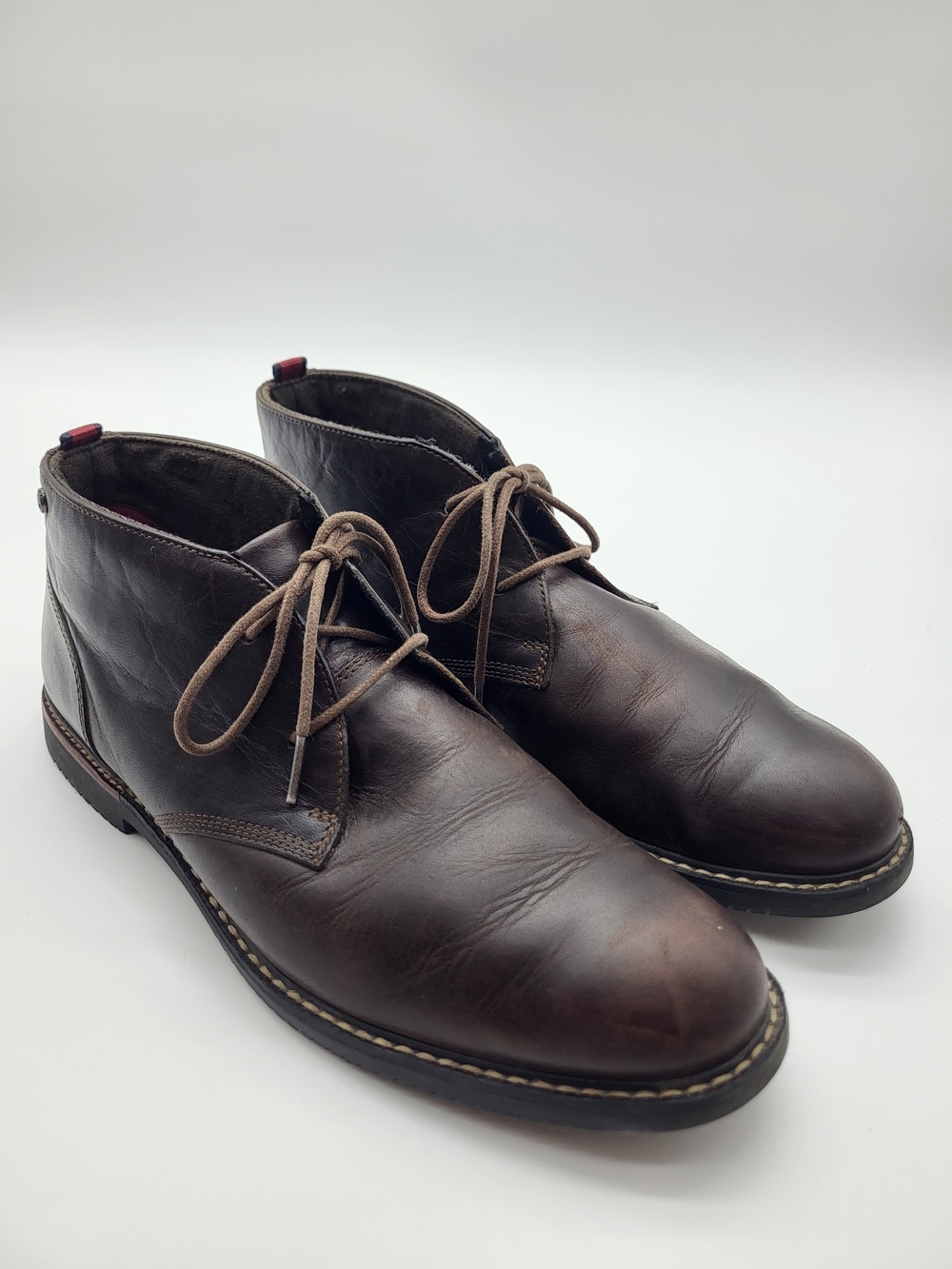 Timberland Dark Brown Versatile Leather Chukka Boots
